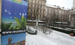 Samedi 19 décembre 2009 - La Réunion fait sa promotion touristique sous la neige à Lyon