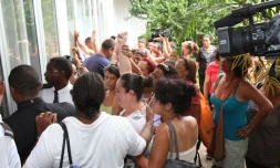 Mardi 29 décembre 2009 - Les anciens salariés de l'ARAST manifestent au conseil général