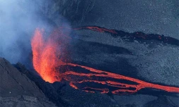 Samedi 2 janvier 2009 - Le Piton de la Fournaise en éruption