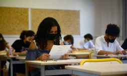 Cette année, le contrôle continu représente au minimum 82% de la note finale des candidats au bac général et technologique