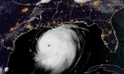 Image satellite de l'ouragan Laura dans le Golfe du Mexique, le 26 août 2020