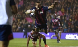 Essai spectaculaire du centre stadiste Geoffrey Doumayrou contre Gloucester en Chalenge européen, le 12 mai 2017 à Murrayfield
