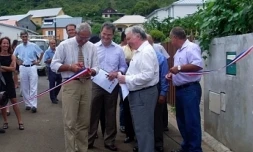 Vendredi 15 janvier 2010 -
Inauguration de 17 logements sociaux à la Ravine Lafleur (La Possession)
