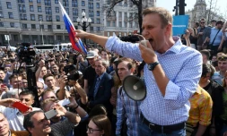 Alexeï Navalny lors d'une manifestation contre Vladimir Poutine non autorisée, à Moscou le 5 mai 2018