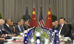Le président américain Barack Obama (g) et le président chinois Xi Jinping(d) lors d'une rencontre bilatérale en marge du sommet sur la sécurité nucléaire à Washington le 31 mars 2016