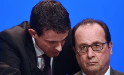 Le Premier ministre Manuel Valls et le président Francois Hollande le 18 novembre 2015 à Paris