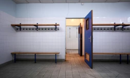 Confinés et sevrés de ballon, les footballeurs vivent une situation inédite face au coronavirus, au point que plus d'un joueur sur dix présente des symptômes de dépression