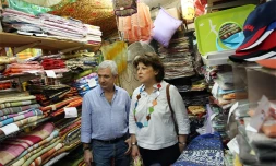 Mardi 16 Février 2010

Martine Aubry au grand marché de Saint-Denis