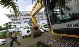 Les terrassiers devant La Région
