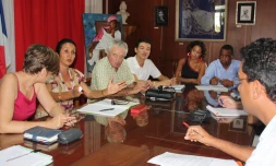 Lundi 15 mars 2010
Huguette Bello et les enseignants-stagiaires