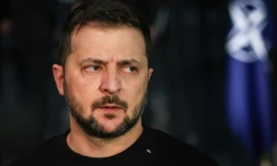 Le président ukrainien Volodymyr Zelensky lors de sa premiÚre visite au siÚge de l'OTAN depuis le début de l'invasion de l'Ukraine par la Russie en février 2022, à Bruxelles, le 11 octobre 2023