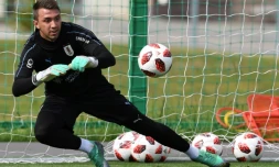 Le gardien de l'Uruguay Fernando Muslera, lors d'une séance d'entraînement à Nijni Novgorod, le 5 juillet 2018, à la veille du match contre la France