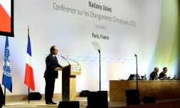 Le président François Hollande lors de la conférence sur le climat au Bourget prÚs de Paris, le 9 décembre 2015
