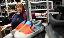 Galina Artiomenko récoltait des fonds pour aider les Ukrainiens déplacés en Russie à cause de l'offensive de février 2022, à Saint-Pétersbourg, le 28 juillet 2023