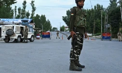 Un barrage des forces de sécurité indiennes à Srinagar le 12 août 2019