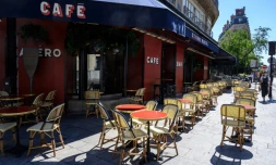 Un café dans le centre de Paris, le 1er juin 2020, à la veille de la réouverture des cafés, bars et restaurants