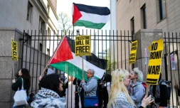 Des manifestants pro palestiniens à l'université Columbia, le 22 avril 2024
