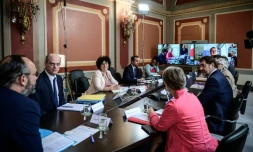 Réunion à Matignon autour d'Edouard Philippe le 29 avril 2020