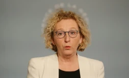 La ministre du Travail Muriel Pénicaud, le 1er avril 2020 à Paris