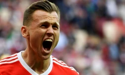Le milieu de terrain russe Denis Cheryshev vient de marquer le but du 2-0 contre l'Arabie Saoudite en match d'ouverture de la Coupe du monde, le 14 juin 2018 à Moscou 