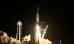 Décollage de la fusée Falcon 9 de SpaceX avec la capsule Crew Dragon, le 2 mars 2019 depuis le Centre spatial Kennedy en Floride
