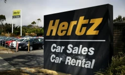 Un panneau Hertz dans le sud de San Franciso (Californie) le 8 août 2017