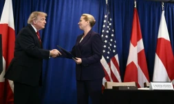 Le président américain Donald Trump et la PremiÚre ministre danoise Mette Frederiksen le 22 septembre 2026 au siÚge de l'ONU à New York