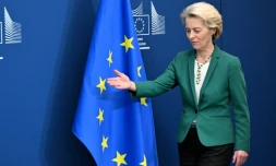 "L'Europe est toujours prête à conclure un bon accord" avec les Etats-Unis, a déclaré Mme von der Leyen lors d'une conférence de presse à Bruxelles, le 7 avril 2025.