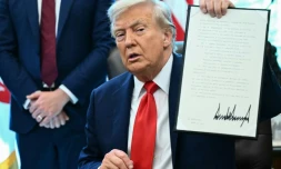 Donald Trump dans le Bureau ovale à la Maison Blanche à Washington, le 25 août 2025