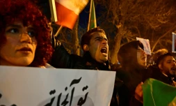 Des Iraniens à l'étranger, ici en Arménie, manifestent leur solidarité avec le peuple iranien, à Erevan, le 15 janvier 2026.
