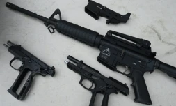 Au moins deux personnes tuées et 14 blessées lors d'une fusillade dans une boßte de nuit de Fort Myers en Floride