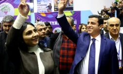 Les deux coprésidents du HDP, principal parti prokurde de Turquie, Figen Yüksekdag et Selahattin Demirtas, à Ankara le 24 janvier 2016