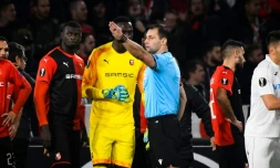 Le gardien de Rennes Edouard Mendy expulsé dÚs le début du match contre Cluj, en Ligue Europa, le 24 octobre 2019 au Roazhon Park