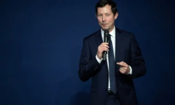 Francois-Xavier Bellamy, tête de liste LR pour les Européennes tient un discours le 16 mars 2019 à Lyon