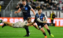 L'ailier argentin de Bordeaux-Bègles Santiago Cordero (d) contre La Rochelle le 22 décembre 2019 à Bordeaux