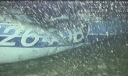 Une partie du fuselage de l'avion transportant Emiliano Sala, dans une vidéo fournie par le Bureau d'enquête britannique sur les accidents aériens