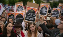Manifestation contre l'antisémitisme aprÚs le viol d'une enfant juive de 12 ans à Courbevoie, le 20 juin 2024 à Paris