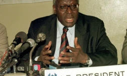 Lamine Diack, alors président de l'IAAF en conférence de presse, le 25 novembre 2018 à Dakar 