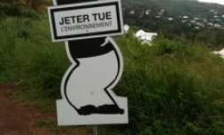Campagne de prévention "Jeter tue l'environnement" (Photo : Nouvel'r)
