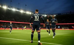Neymar buteur pour le PSG lors du choc face Ă l'OM, le 17 avril 2022 au Parc des Princes