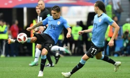 Lucas Torreira (N.14), sous le maillot de l'Uruguay contre la France à Nijni Novgorod, le 6 juillet 2018