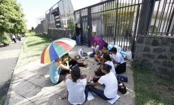 Mardi 13 Avril 2010

Les enseignants stagiaires devant le rectorat