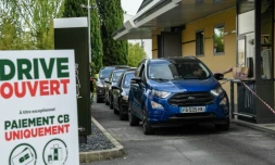 Drive dans un Mc Do à Moissy-Cramayel le 21 avril 2020