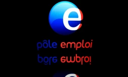 Le logo de PĂŽle Emploi Ă Paris le 19 avril 2018