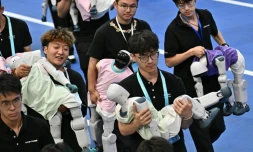 Des humanoïdes battent des records sportifs humains aux World Robot Games en Chine