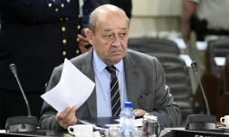 Jean Yves Le Drian le 8 octobre 2015 à Bruxelles