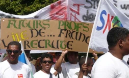 Les enseignants dans la manifestation du 1er mai 2010 (Photo.MT)