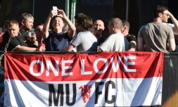 Les supporters de Manchester United dans les tribunes de la Friends Arena de Solna, à quelques heures de la finale contre l'Ajax, le 24 mai 2017