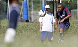 Lundi 10 Mai 2010

De jeunes footballeurs sous l'?il de Laurent Roussey