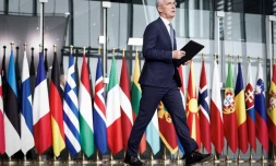 Le secrétaire général de l'Otan Jens Stoltenberg se prépare à faire une déclaration au siÚge de l'Alliance à Bruxelles le 3 avril 2024